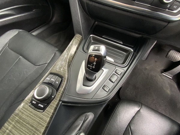 Used BMW 3 Series 2012 for sale - 76255947: Photo 32
