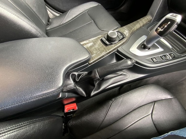 Used BMW 3 Series 2012 for sale - 76255947: Photo 41