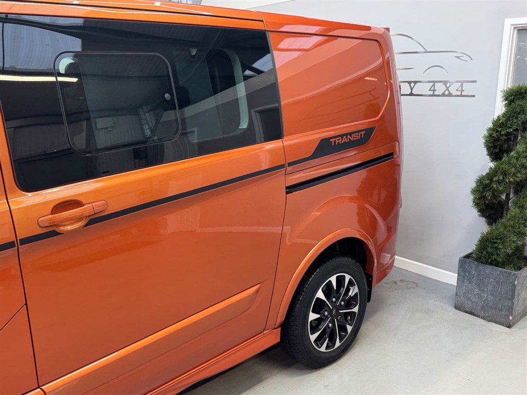 Used Ford Transit Custom 2018 for sale - 76882107: Photo 10