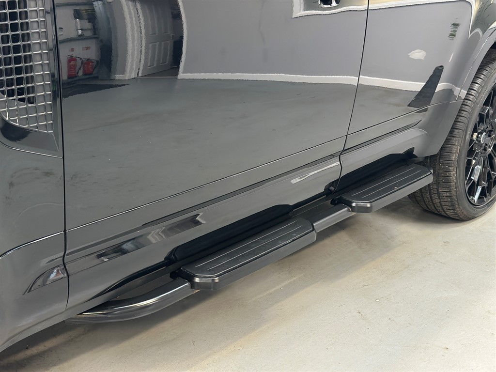 Used Land Rover Defender 2022 for sale - 76466652: Photo 11