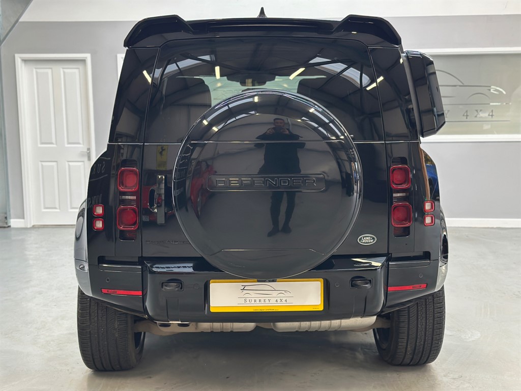 Used Land Rover Defender 2022 for sale - 76466652: Photo 13