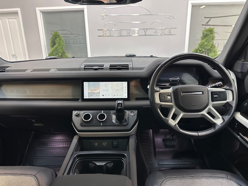 Used Land Rover Defender 2022 for sale - 76466652: Photo 23