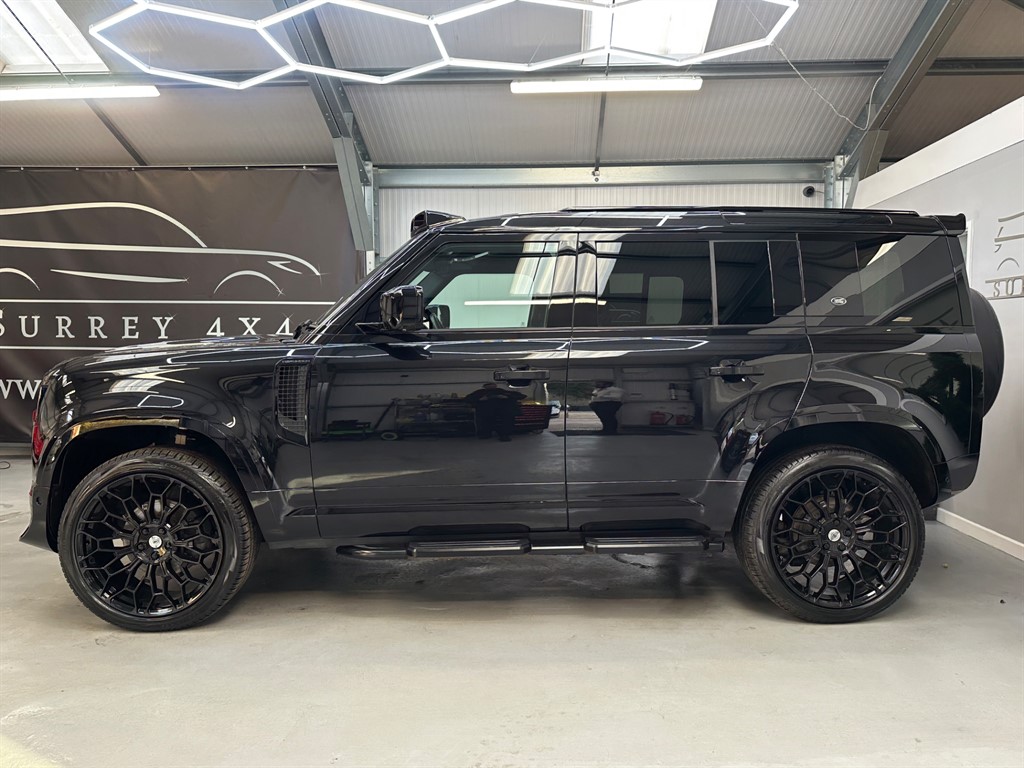 Used Land Rover Defender 2022 for sale - 76466652: Photo 5