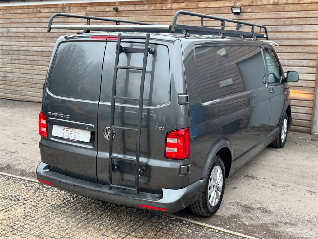 Used Volkswagen Transporter 2017 for sale - 77063548: Photo 11