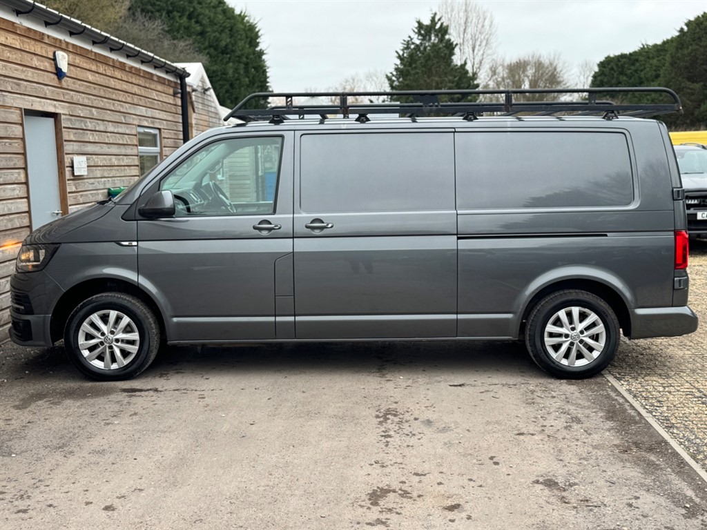 Used Volkswagen Transporter 2017 for sale - 77063548: Photo 13