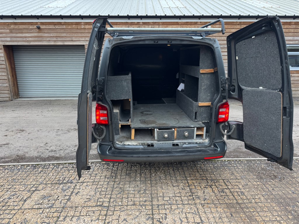 Used Volkswagen Transporter 2017 for sale - 77063548: Photo 14