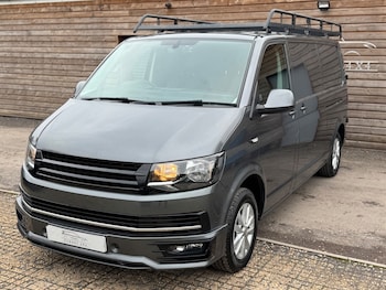 Used Volkswagen Transporter 2017 for sale - 77063548: Photo