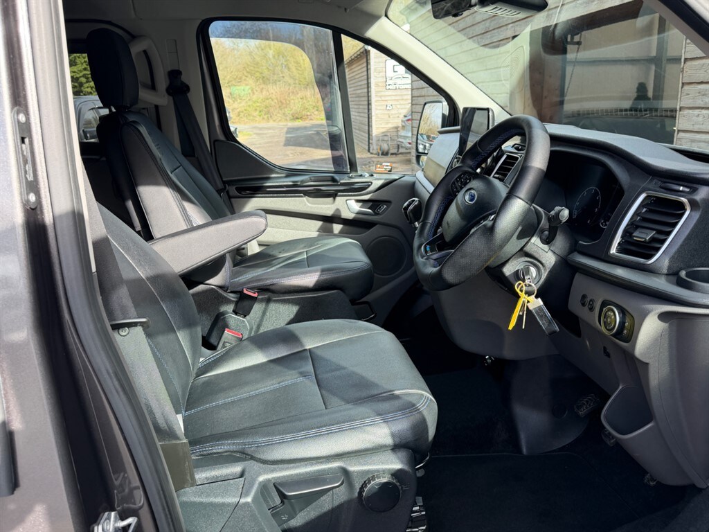 Used Ford Transit Custom 2022 for sale - 77570308: Photo 13