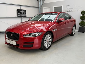 Used Jaguar XE 2015 for sale - 78862429: Photo