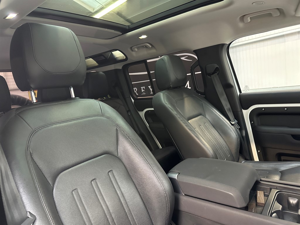 Used Land Rover Defender 110 2021 for sale - 76861967: Photo 14