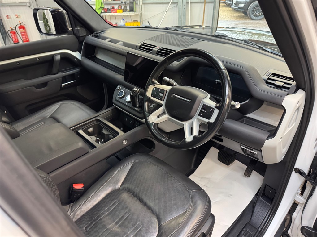 Used Land Rover Defender 110 2021 for sale - 76861967: Photo 23