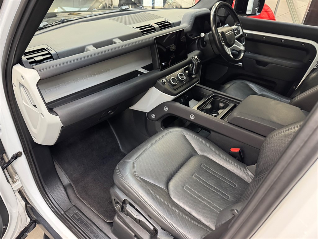 Used Land Rover Defender 110 2021 for sale - 76861967: Photo 25