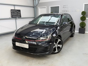 Used Volkswagen Golf 2016 for sale - 78486495: Photo