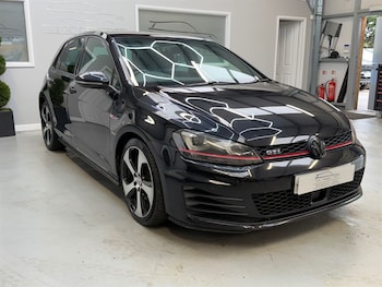Used Volkswagen Golf 2016 for sale - 78486495: Photo
