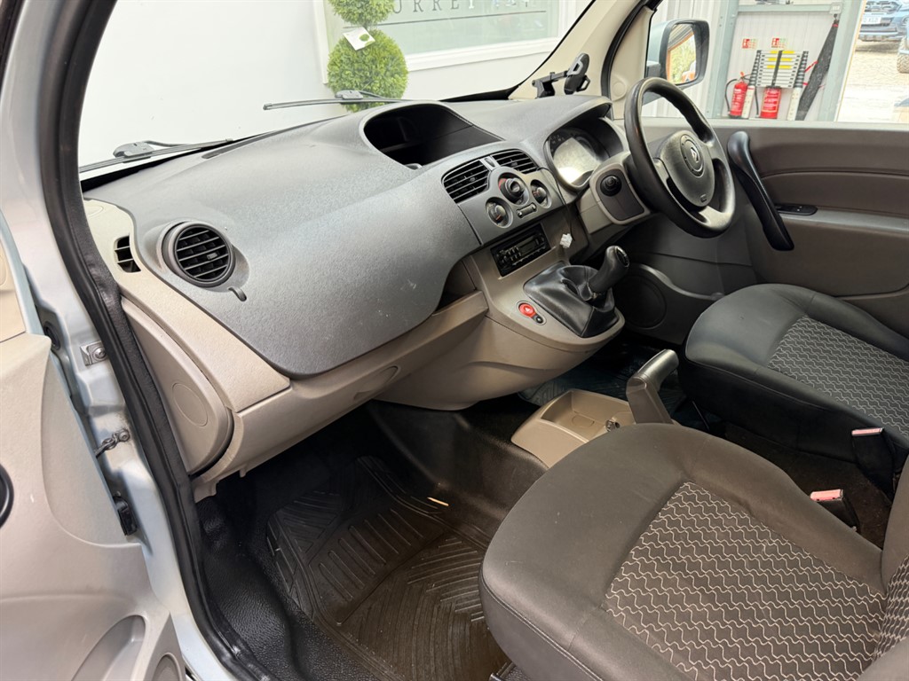 Used Renault Kangoo 2010 for sale - 77848322: Photo 12