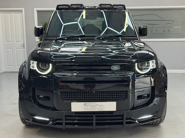 Used Land Rover Defender 110 2021 for sale - 75571770: Photo 4