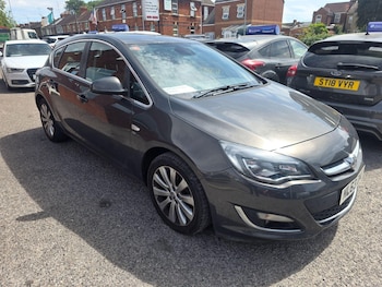 Used Vauxhall Astra 2013 for sale - 79464419: Photo