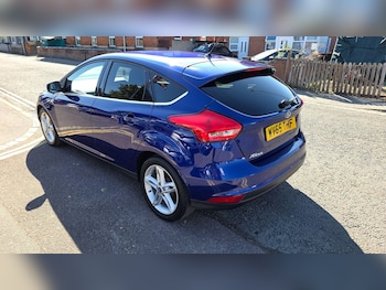 Used Ford Focus 2015 for sale - 79609092: Photo