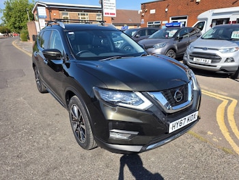 Used Nissan X-Trail 2017 for sale - 79465061: Photo