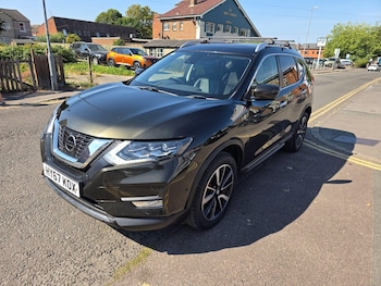 Used Nissan X-Trail 2017 for sale - 79465061: Photo