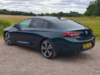 Used Vauxhall Insignia 2017 for sale - 79049030: Photo