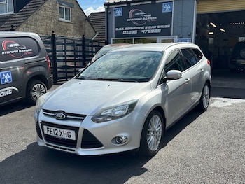 2012 (12) - 1.6 TDCi 115 Zetec 5dr