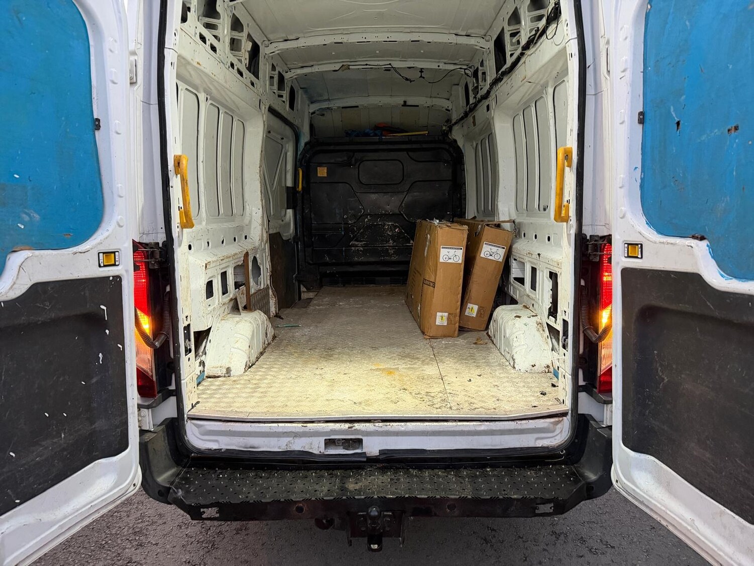 Used Ford Transit 2018 for sale - 77240198: Photo 16