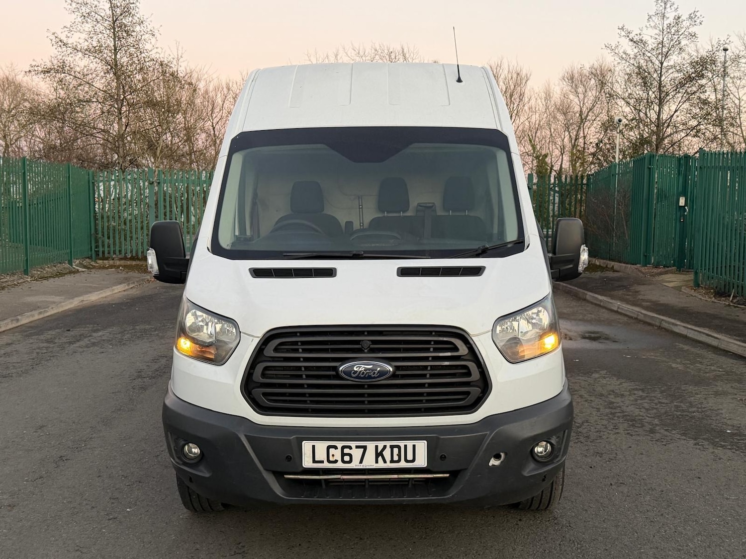 Used Ford Transit 2018 for sale - 77240198: Photo 2