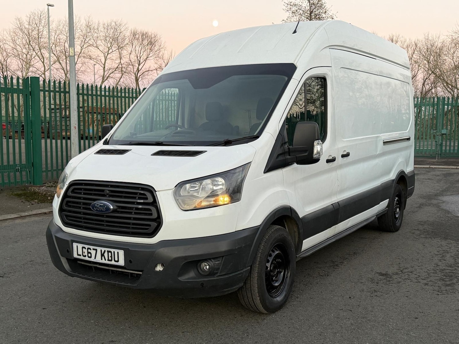 Used Ford Transit 2018 for sale - 77240198: Photo 3
