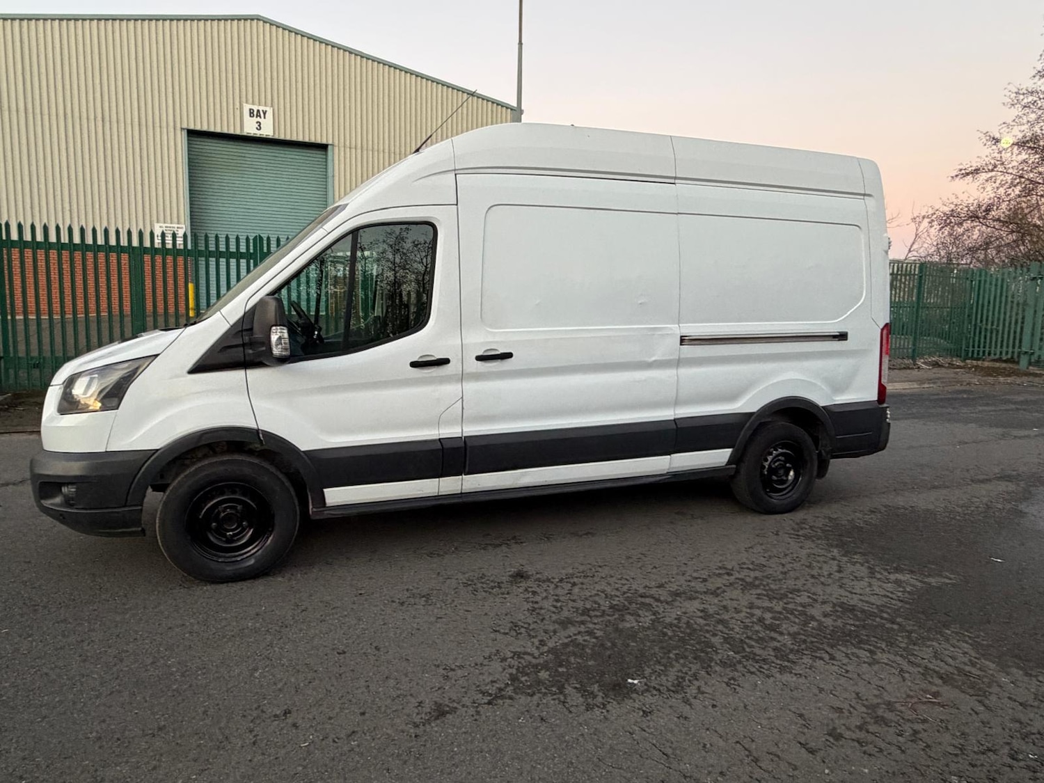 Used Ford Transit 2018 for sale - 77240198: Photo 4