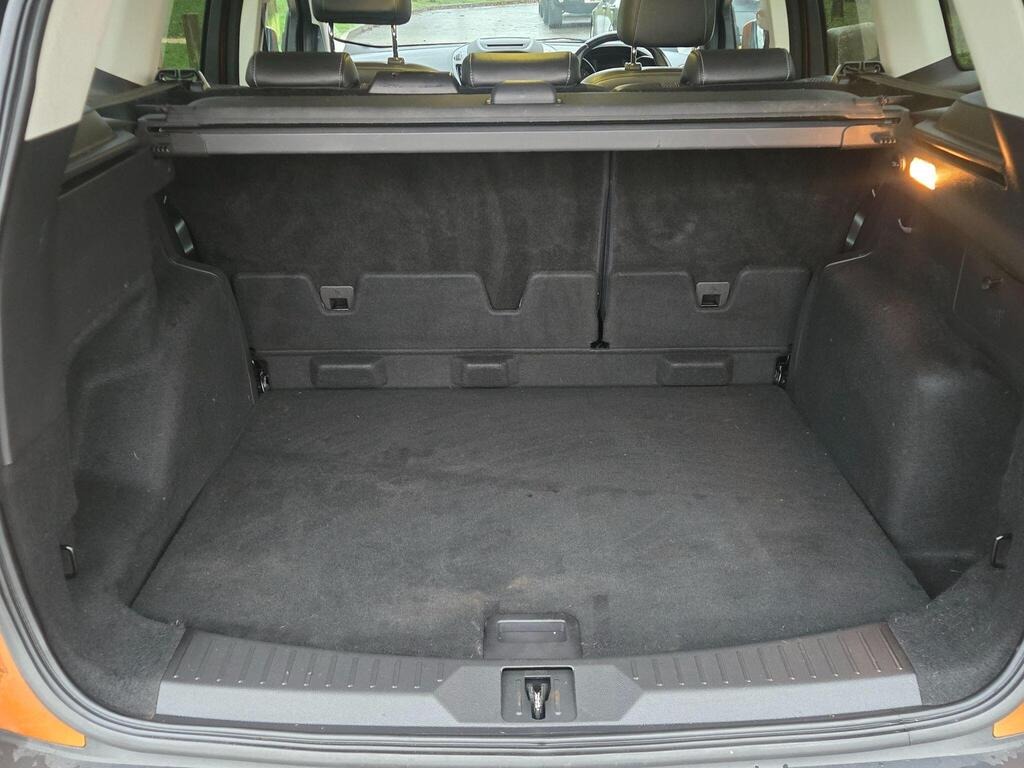 Used Ford Kuga 2016 for sale - 77074988: Photo 4