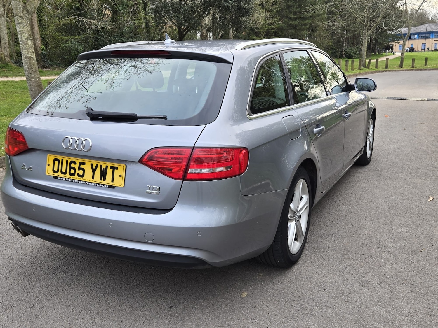 Used Audi A4 2015 for sale - 78112761: Photo 8