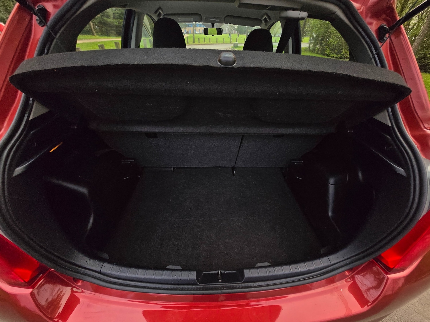 Used Toyota Yaris 2012 for sale - 78099786: Photo 10