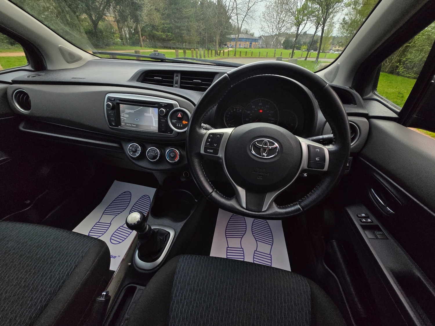 Used Toyota Yaris 2012 for sale - 78099786: Photo 12