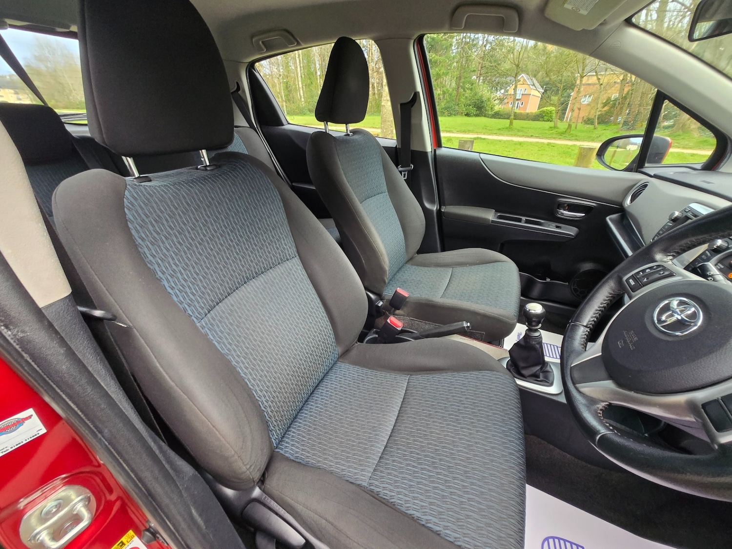 Used Toyota Yaris 2012 for sale - 78099786: Photo 13