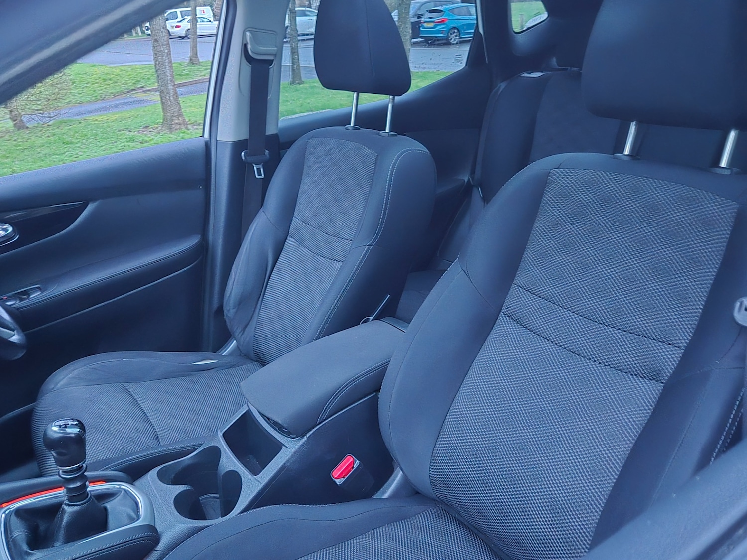 Used Nissan Qashqai 2015 for sale - 77812811: Photo 18