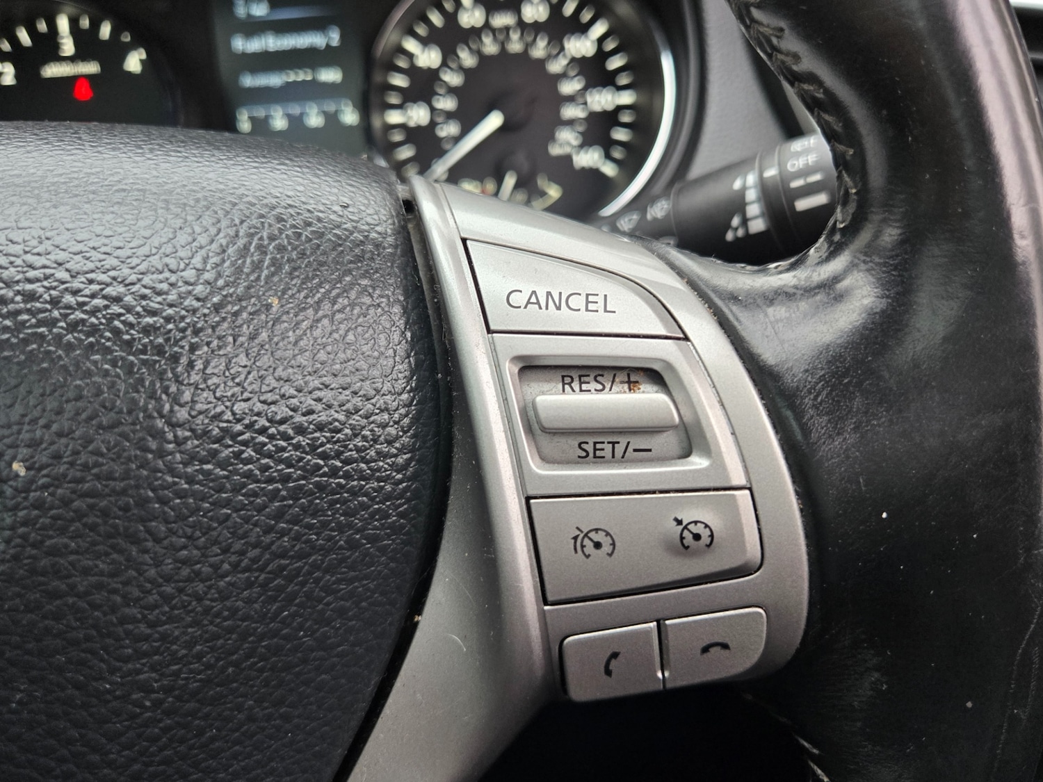 Used Nissan Qashqai 2015 for sale - 77793292: Photo 36