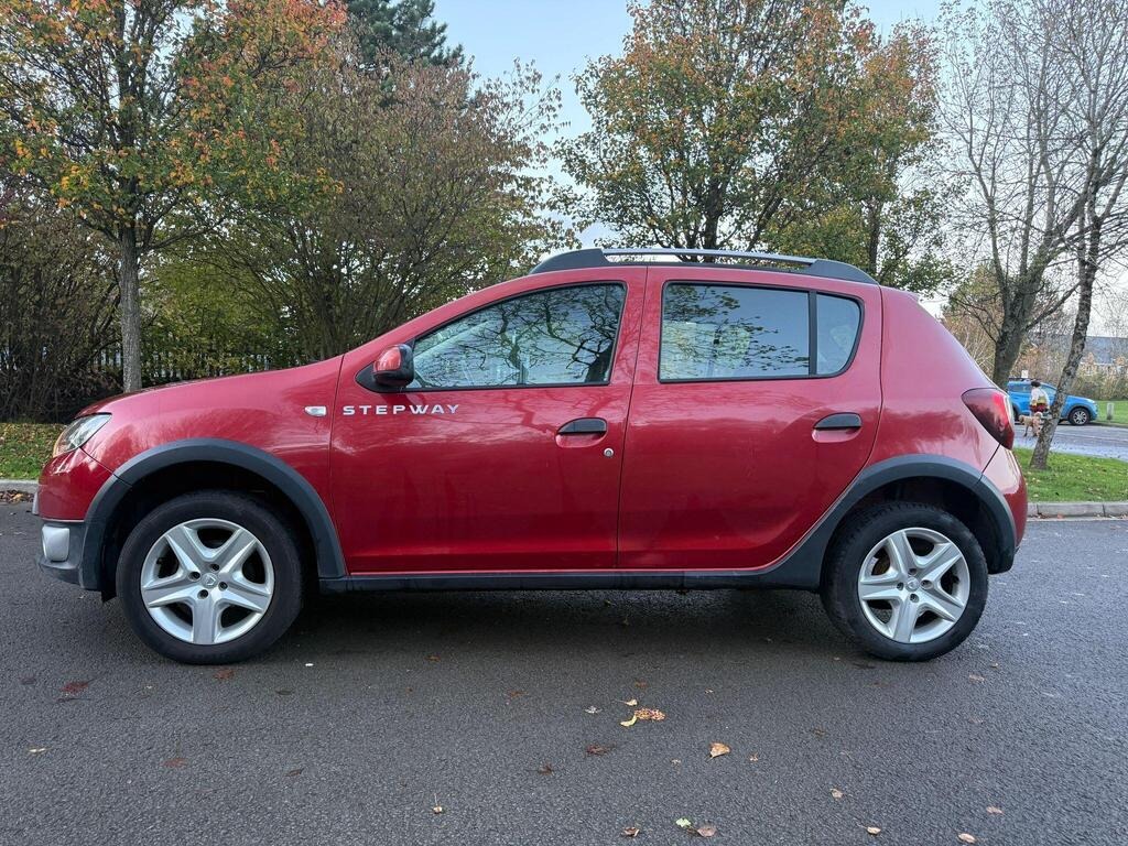 Used Dacia Sandero Stepway 2014 for sale - 77073835: Photo 11