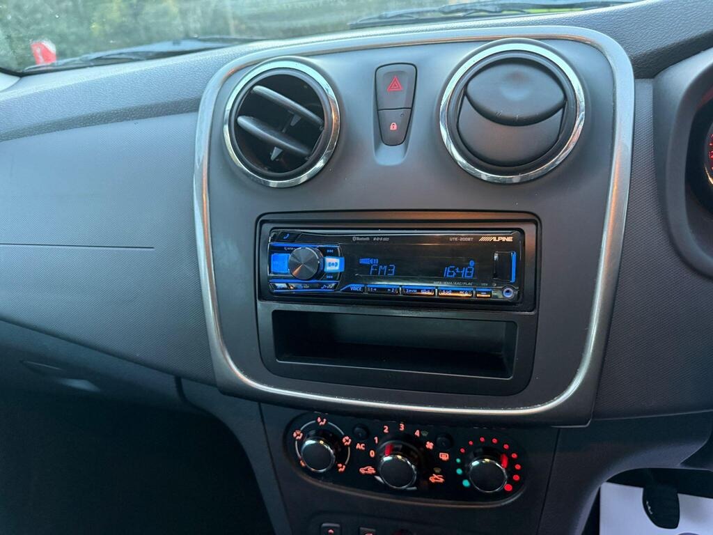 Used Dacia Sandero Stepway 2014 for sale - 77073835: Photo 12