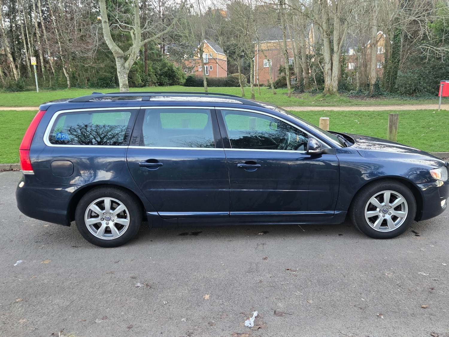 Used Volvo V70 2014 for sale - 77079036: Photo 8