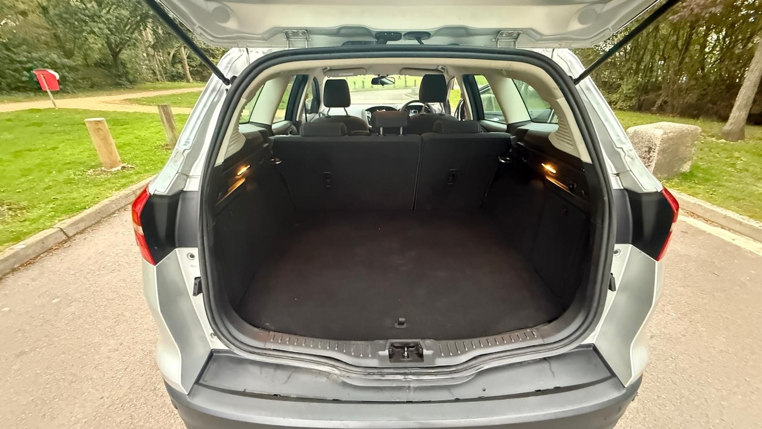 Used Ford Focus 2015 for sale - 76599476: Photo 9