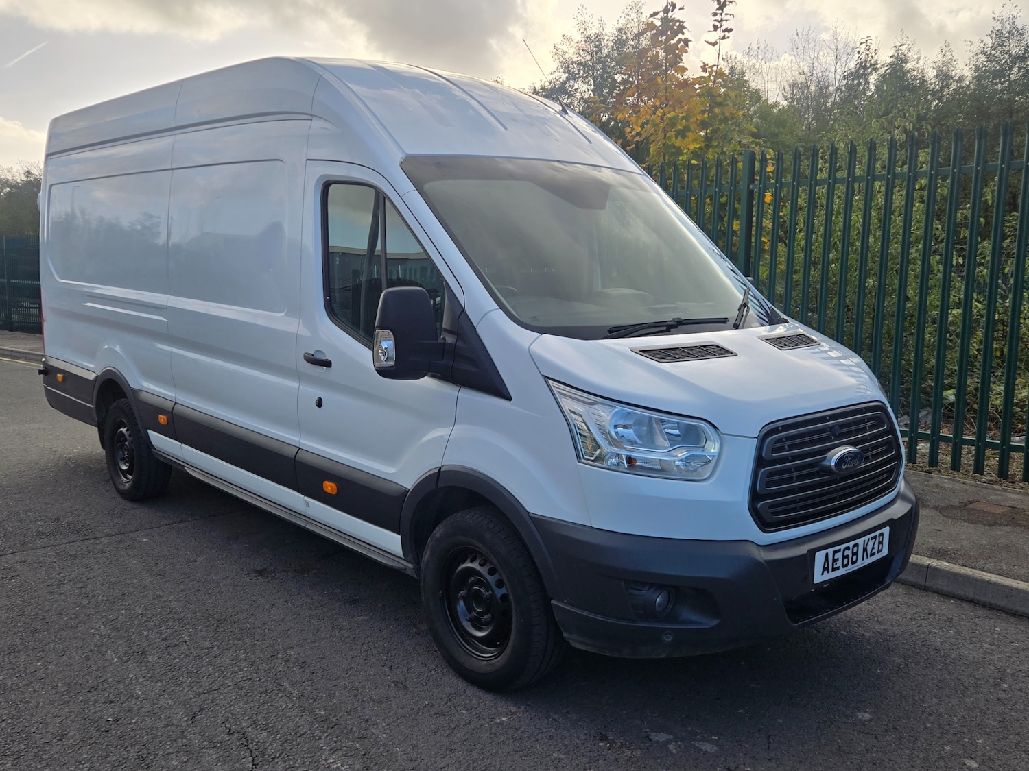 Used Ford Transit 2018 for sale - 76598587: Photo 1