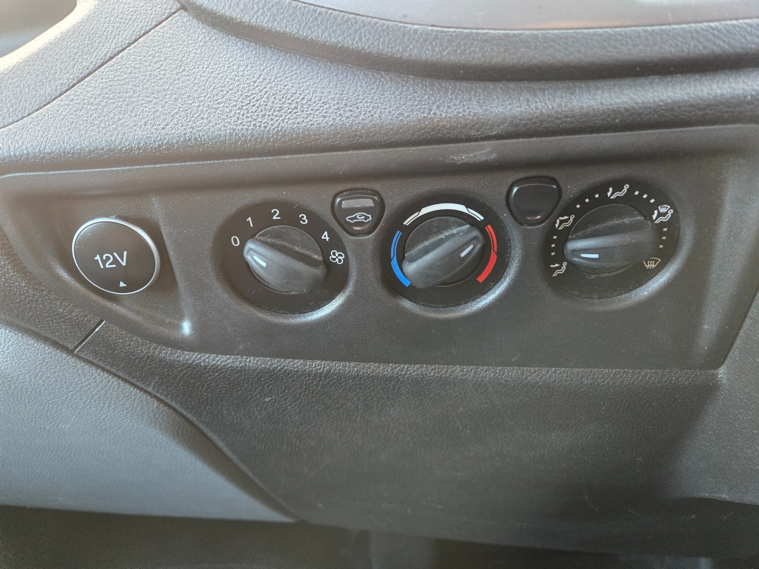 Used Ford Transit 2018 for sale - 76598587: Photo 18