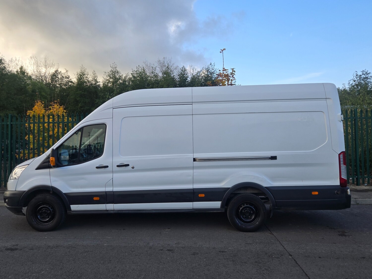 Used Ford Transit 2018 for sale - 76598587: Photo 8