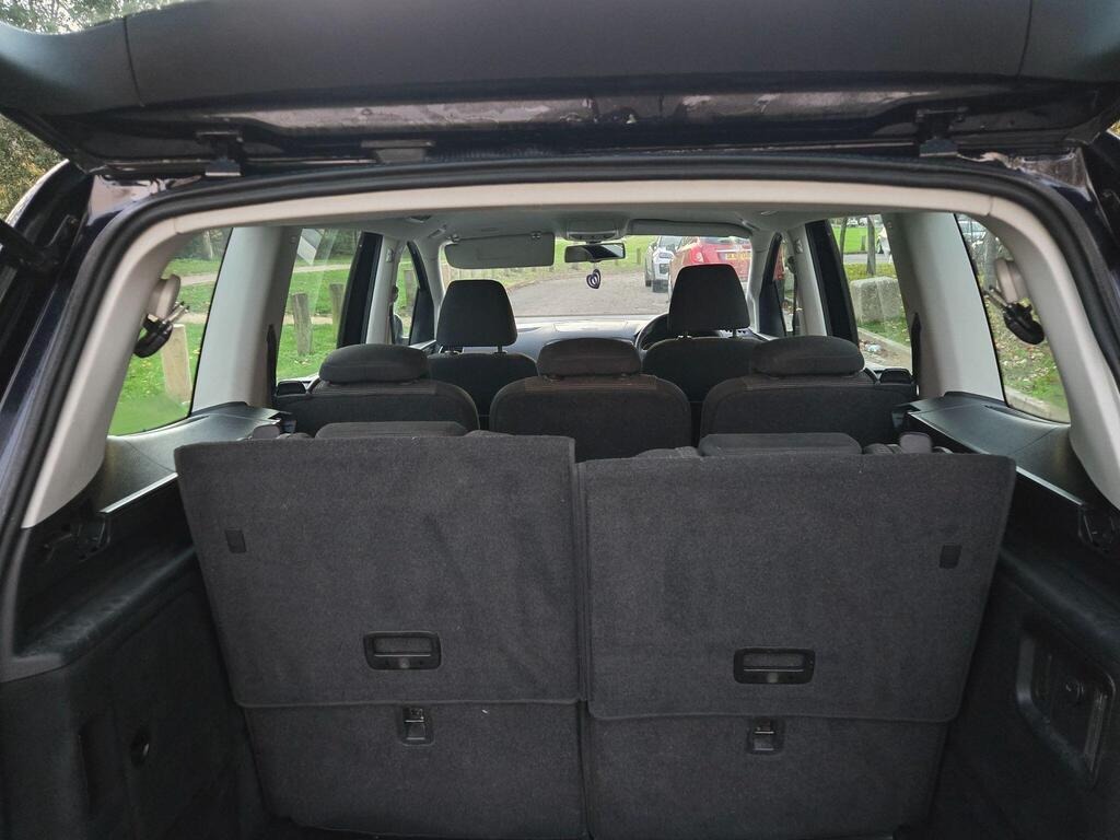 Used Volkswagen Sharan 2011 for sale - 77075005: Photo 8