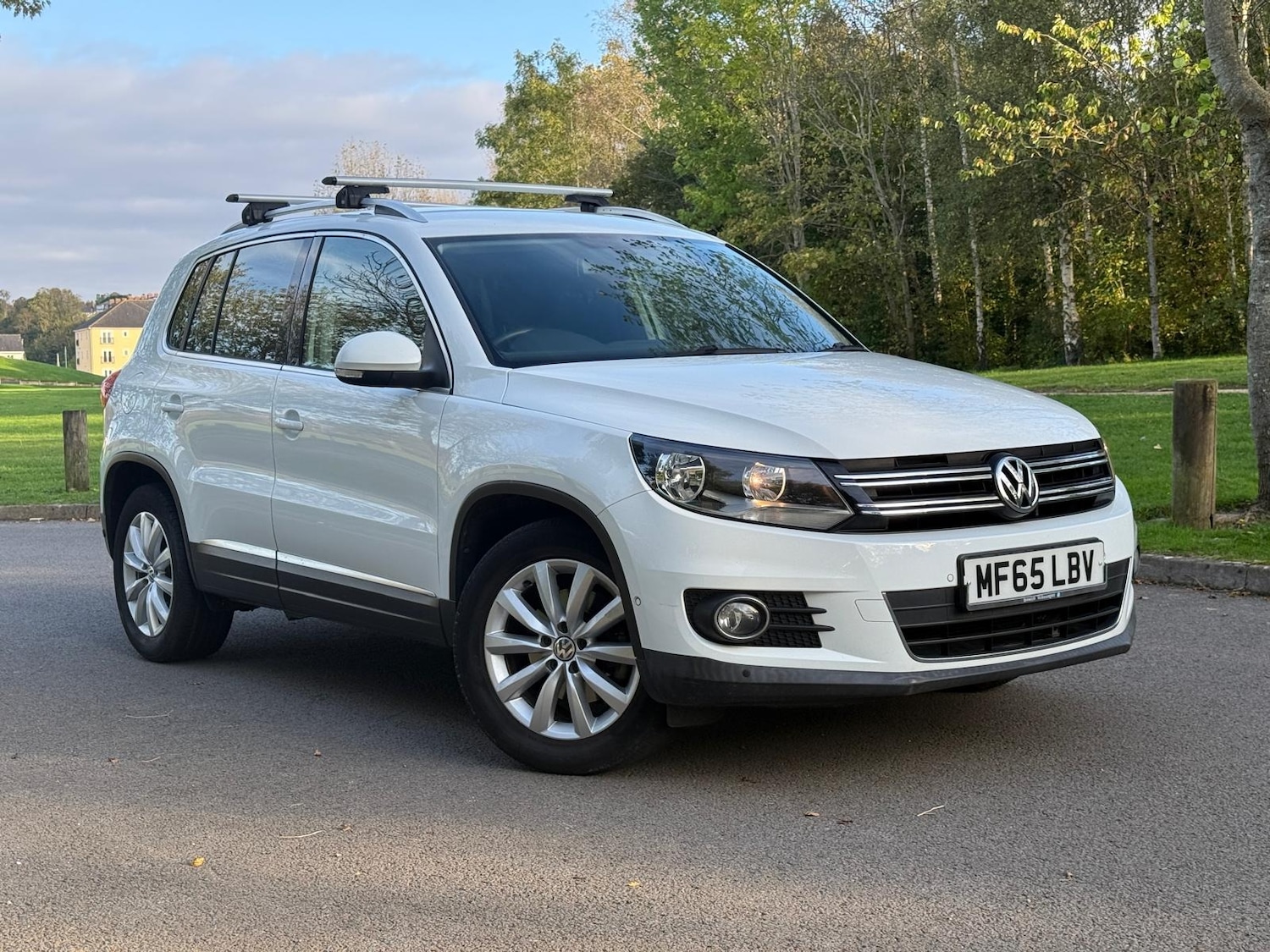 Used Volkswagen Tiguan 2015 for sale - 76238503: Photo 4