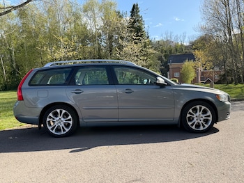 Used Volvo V50 2012 for sale - 78236082: Photo
