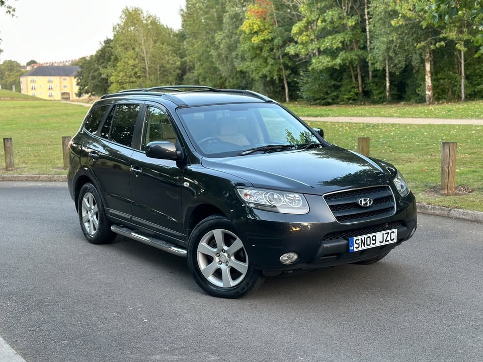 Used Hyundai Santa Fe 2009 for sale - 77597555: Photo 1