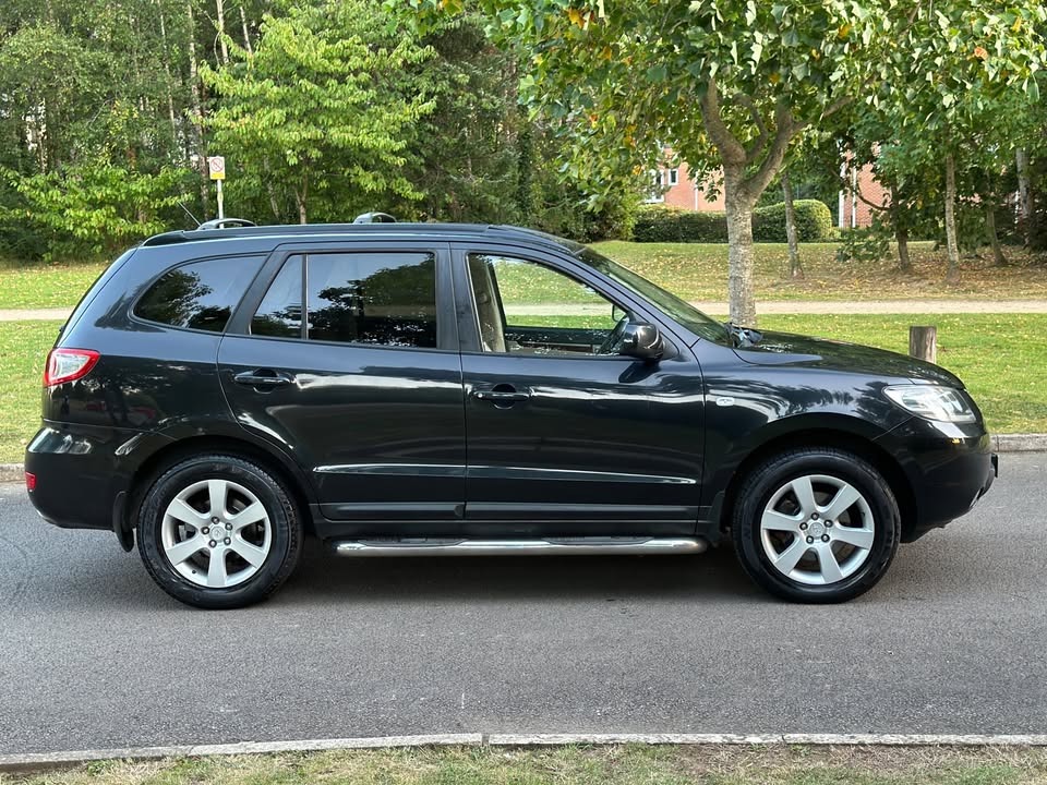 Used Hyundai Santa Fe 2009 for sale - 77597555: Photo 3