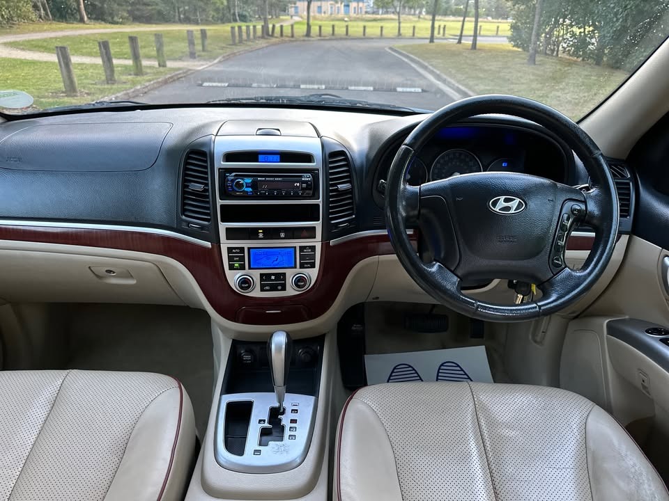 Used Hyundai Santa Fe 2009 for sale - 77597555: Photo 8